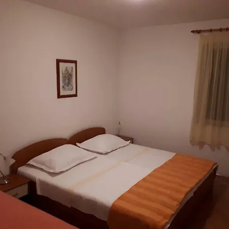 Pavlinovic Jure Makarska Exterior photo